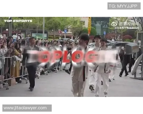 TES战队与AL队激烈对决谁能在赛场上笑到最后